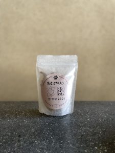 音博マーケット限定デザイン 蕎麦かりんとう 黒七味 | 本家尾張屋オンラインショップ